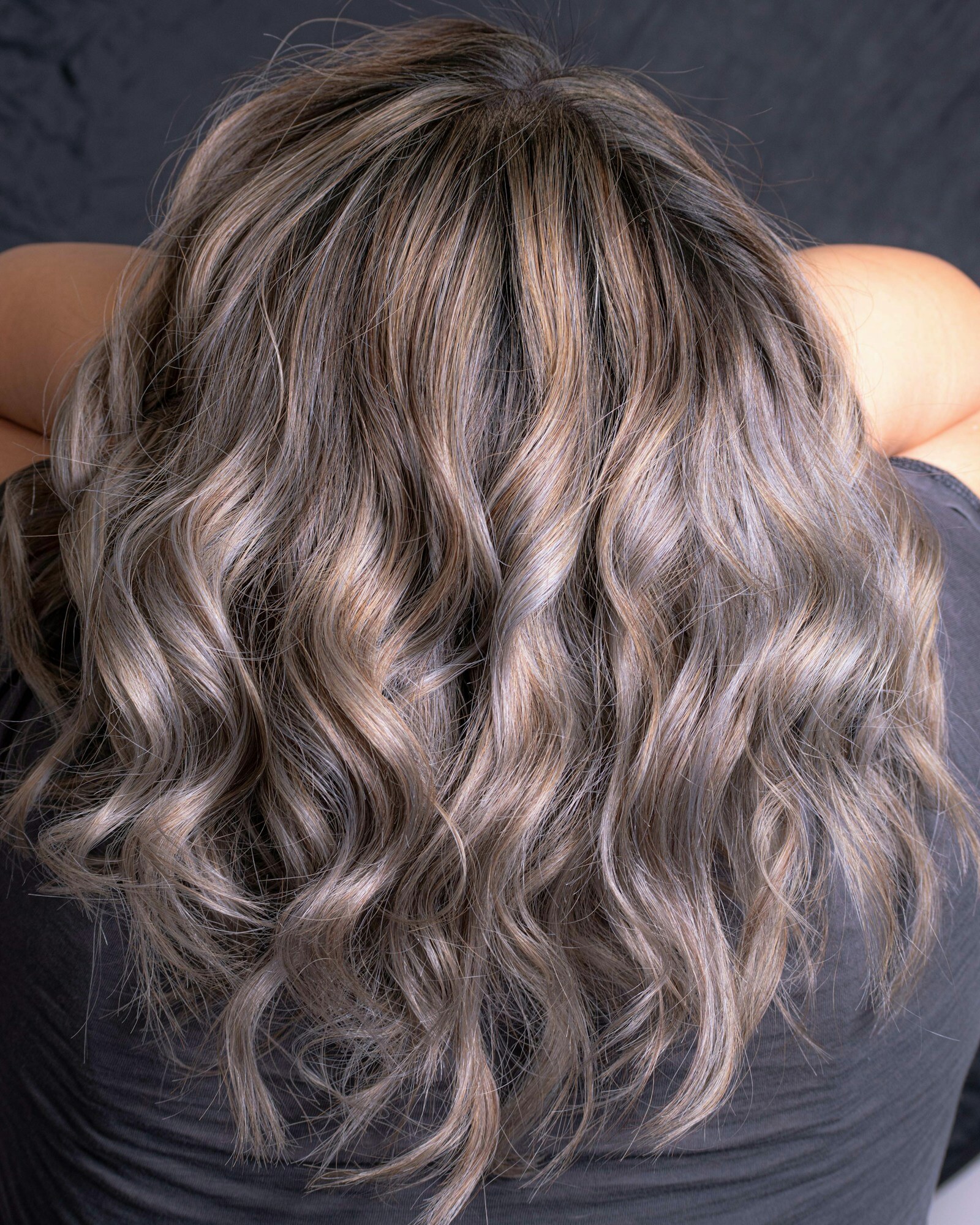 Dimensional brunette balayage with a soft, blended finish